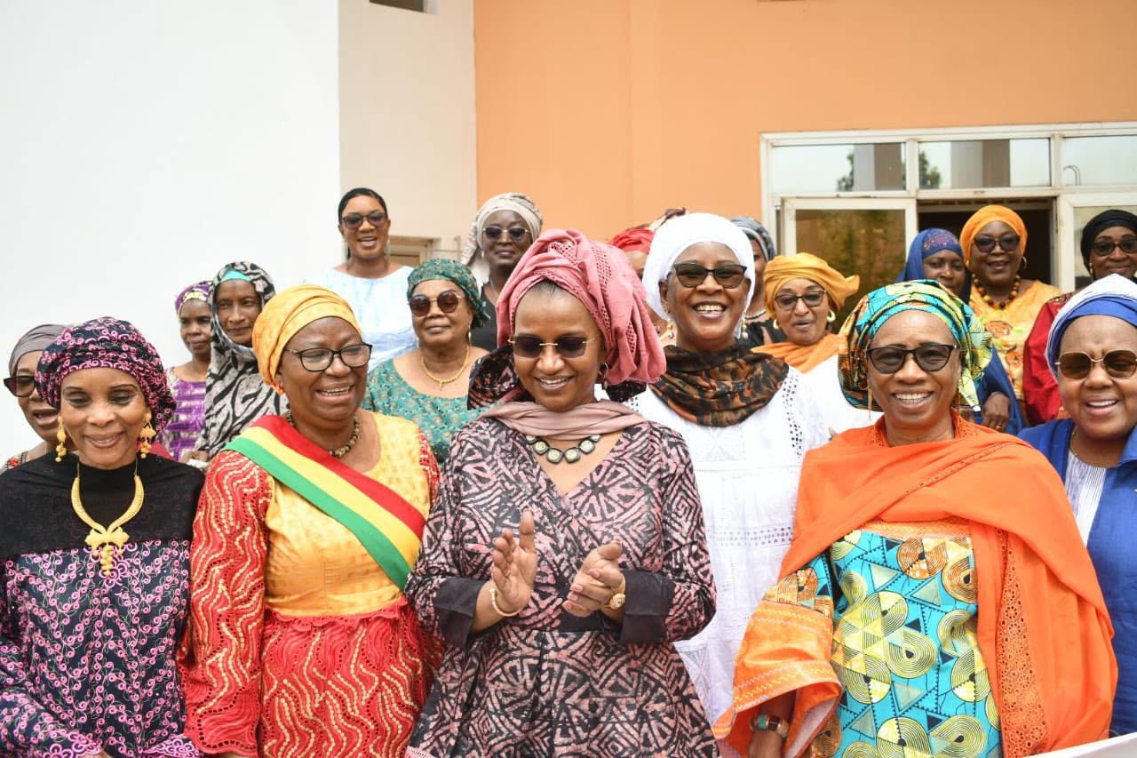 Assemblée générale statutaire du REFAMP-Mali — photo de groupe des participantes